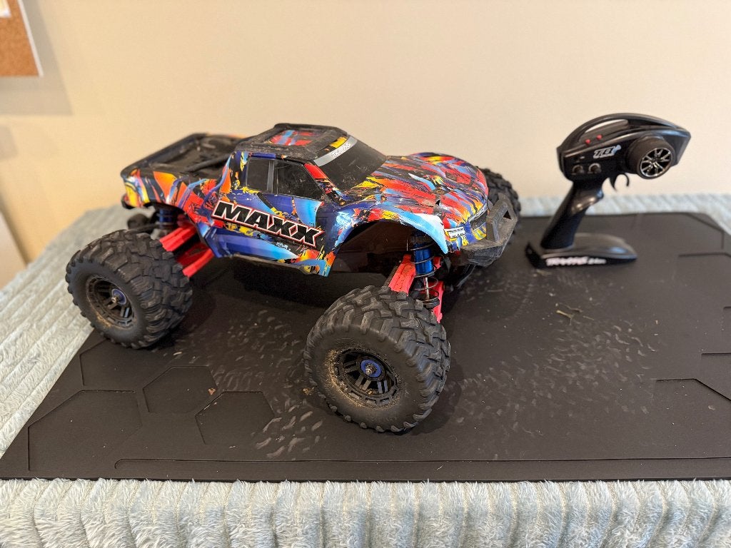 Traxxas MAXX, Hobby en Vrije tijd, Gebruikt, Auto offroad, Schaal 1:10, RTR (Ready to Run)