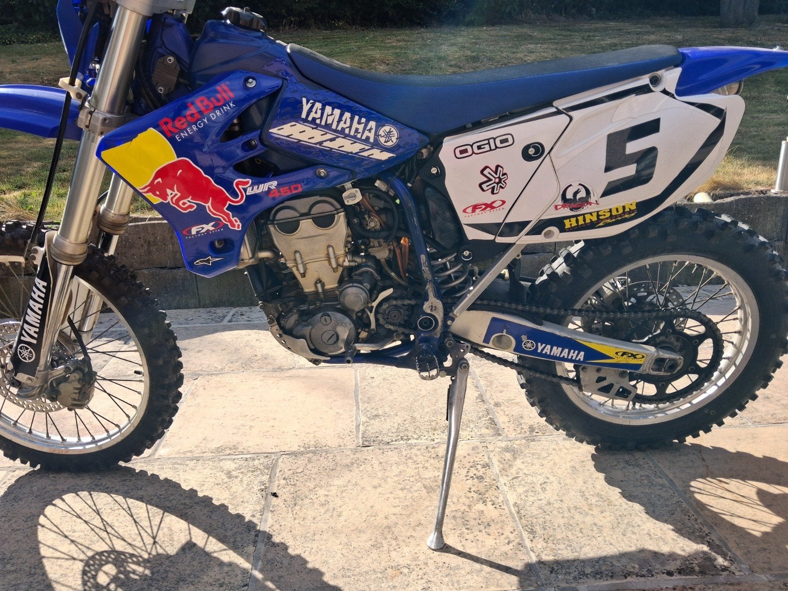 TERRAIN 450, Particulier