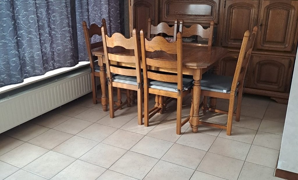 Table en bois de chêne à vendre (aujourd'hui), Enlèvement, Utilisé, 50 à 100 cm, Chêne
