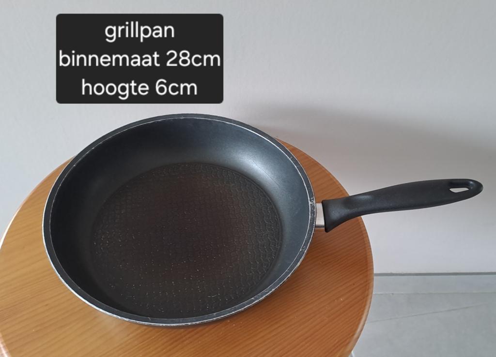 Grill pan 28cm, Huis en Inrichting, Ophalen