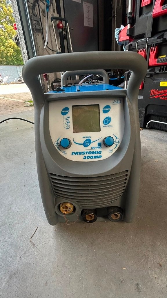 HALFAUTOMAAT PRESTOMIG 200 MP + TOEBEHOREN, Doe-het-zelf en Bouw, Gereedschap | Lasapparaten, Ophalen, Zo goed als nieuw, CO2