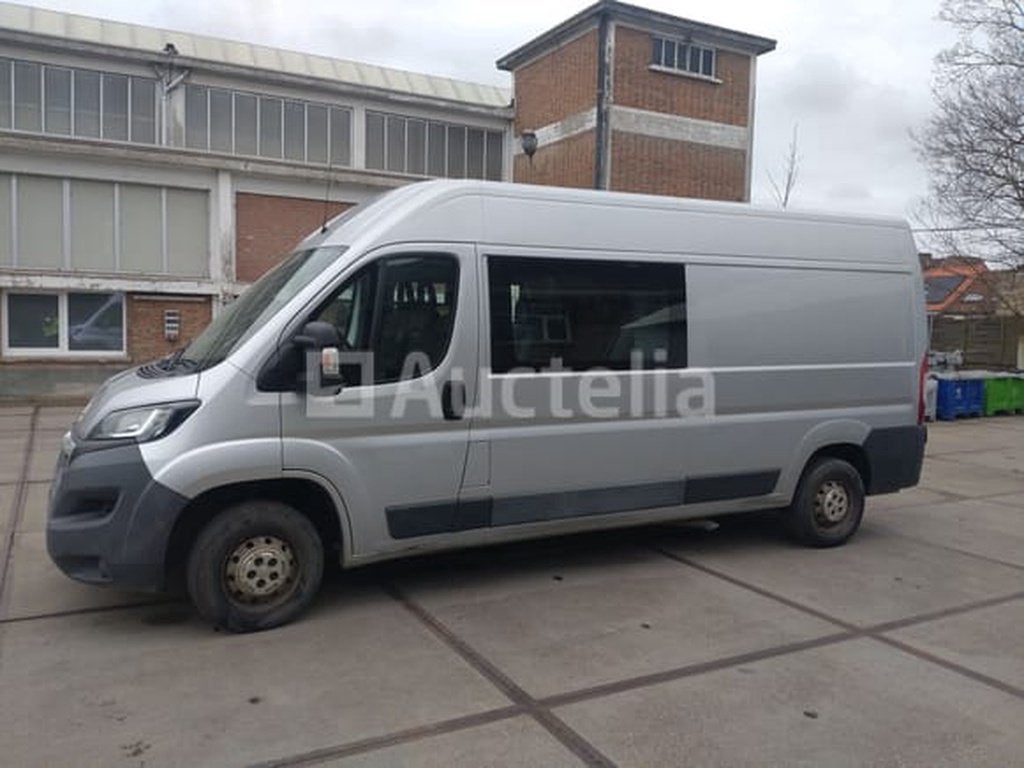 Peugeot Boxer Multicab (183646 KM), Auto's, Bestelwagens en Lichte vracht, Overige brandstoffen, Bedrijf, Te koop, Peugeot