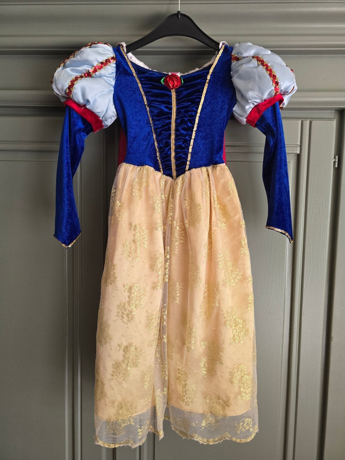 Originele Disney Sneeuwwitje jurk maat 7-8 jaar 128 cm, Ophalen, Zo goed als nieuw