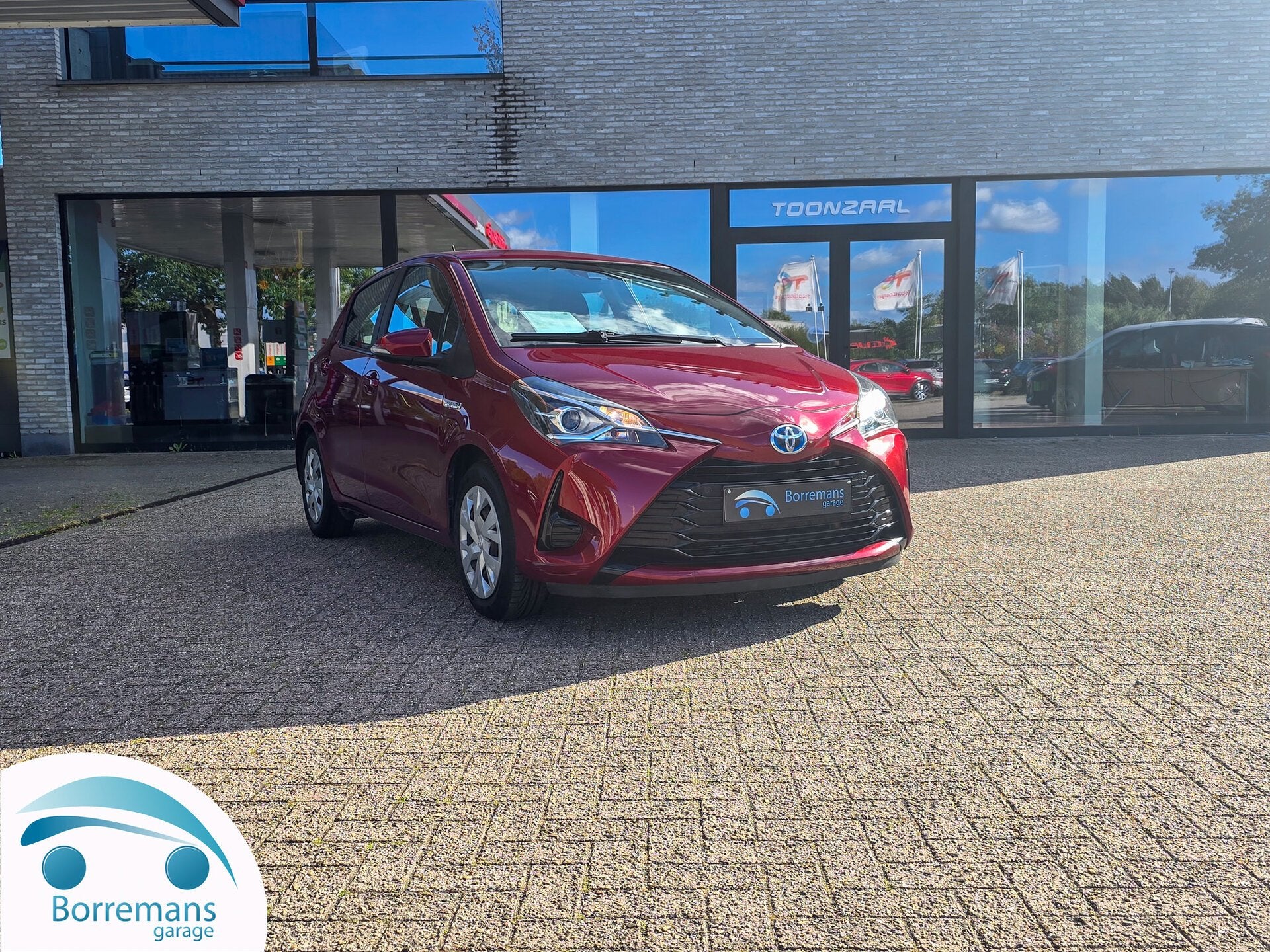 Toyota Yaris HYBRD COMFORT Automaat/Navi/Lane-Front Assist/, 0 kg, Beige, Bedrijf, 5 zetels
