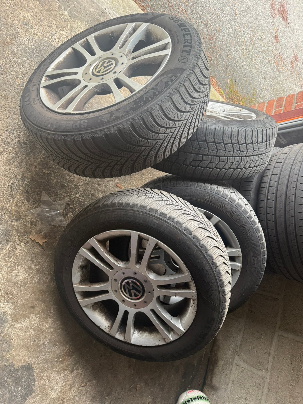 Originele vw velgen 5x112 205/55/R 16 H met winterbanden 6mm, Ophalen, Gebruikt, 16 inch, Banden en Velgen