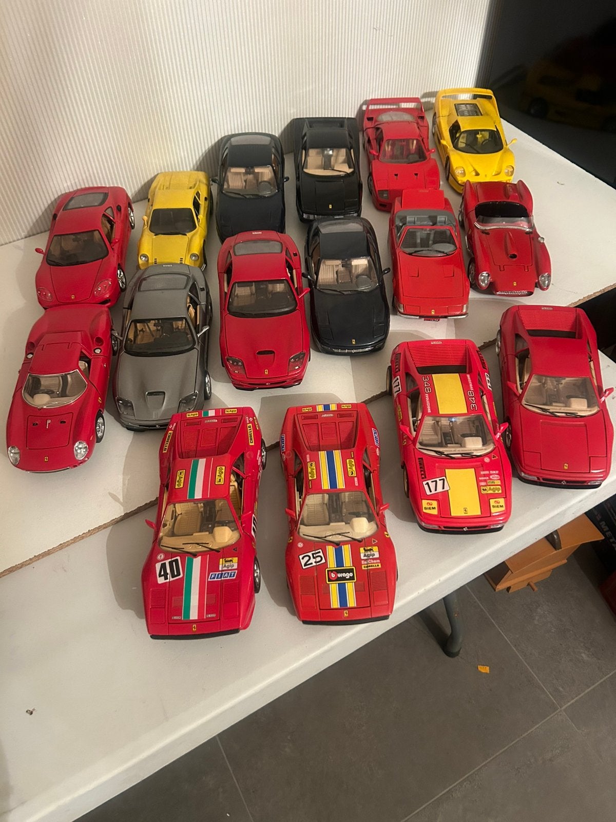Ferrari 20 e piece (prix pour tout), Enlèvement, Comme neuf