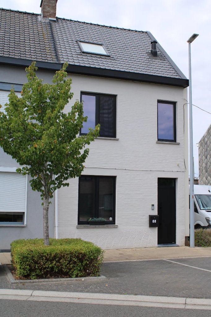Volledig gerenoveerde woning met EPC A, 3 slaapkamers & tuin, Maison 2 façades, Deinze, 105 kWh/m²/an, 200 à 500 m²
