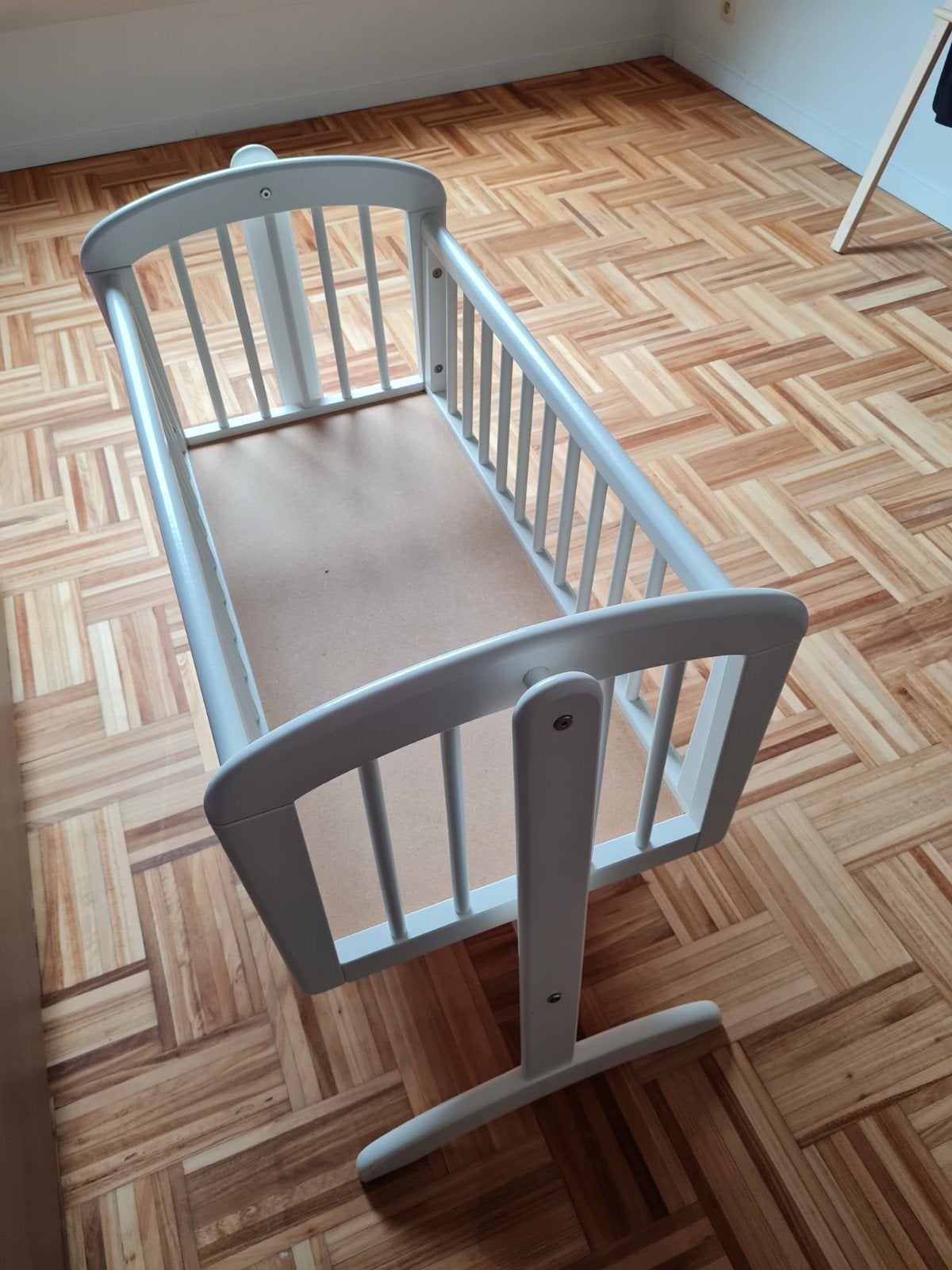 schommelwieg troll + matras + matrasbeschermer + 2 hoeslaken, Ophalen, Gebruikt, Wieg