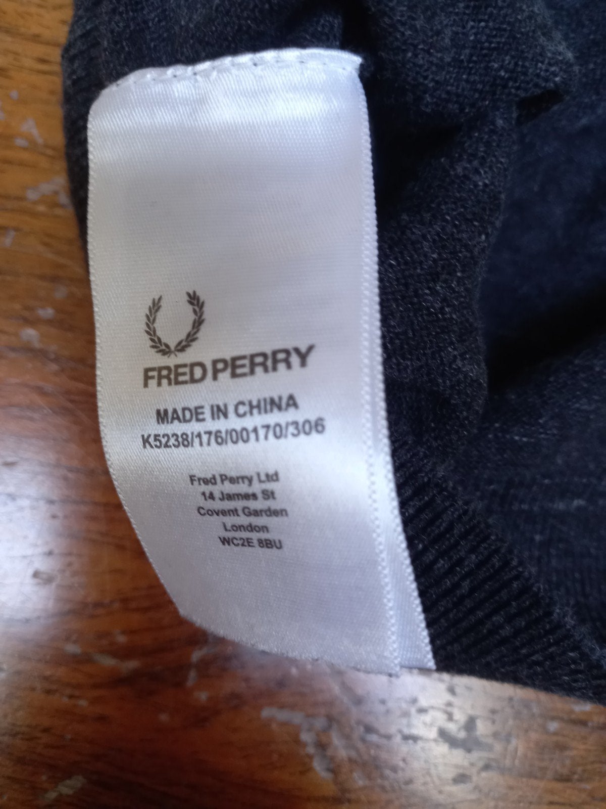 zwarte trui fred perry. amper gedragen. small, Ophalen of Verzenden, Zo goed als nieuw, Maat 46 (S) of kleiner, Fred perry