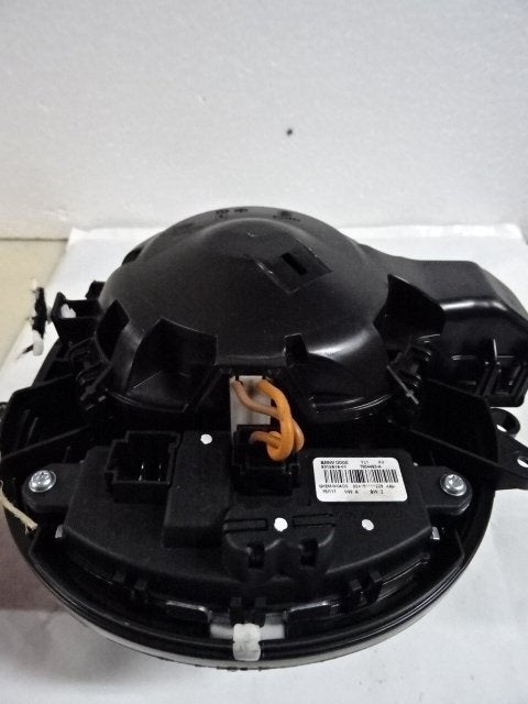 RADIATEUR MOTEUR BMW 1 serie (F21) (T921557), Utilisé, BMW, Petuelring 130
80809  München, DE, Bayerische Motoren Werke AG