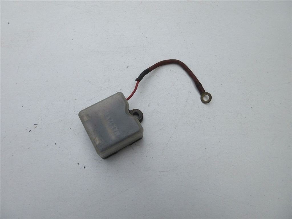 Suzuki GS550D hoofdzekering GS 550 main fuse hoofd zekering, Enlèvement ou Envoi, Utilisé