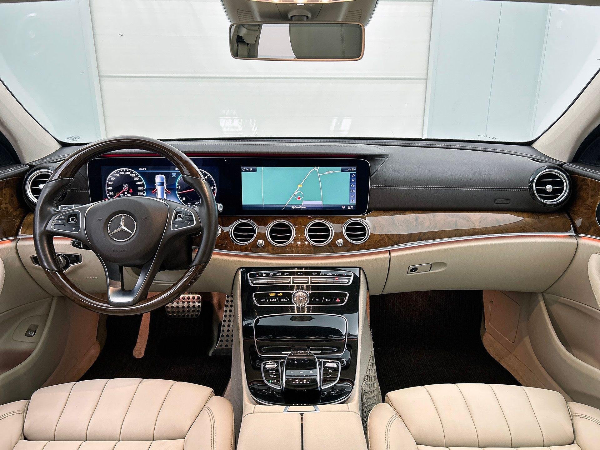 Mercedes-Benz E-Klasse 350 D 4MATIC All-Terrain Break Luxury, Autos, 2987 cm³, Euro 6, Entreprise, 5 portes