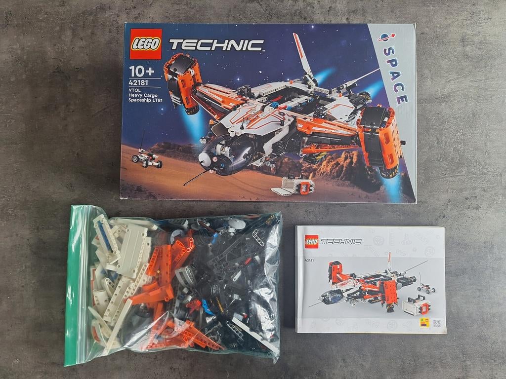 LEGO:
VTOL Heavy Cargo Spaceship LT81 (42181), Enlèvement ou Envoi