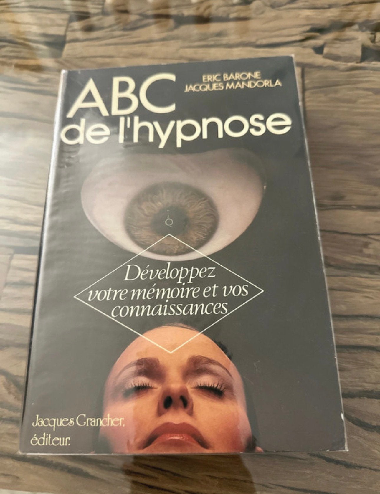 Livre hypnose, Boeken, Ophalen of Verzenden, Zo goed als nieuw