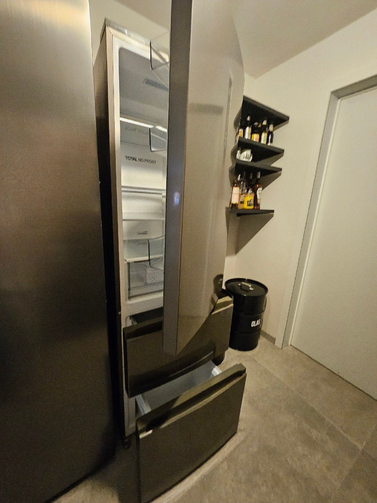 Frigo - vriezer combi, Elektronische apparatuur, Ophalen