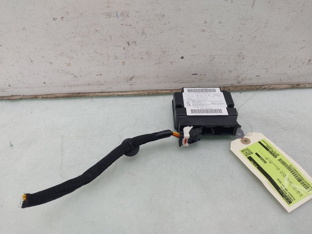 COMPUTER AIRBAG Peugeot 208 II (UB / UH / UP) (01-2019/-), Kontakt-peugeot@peugeot.com, Gebruikt, Peugeot Deutschland GmbH, Bahnhofsplatz
65423  Rüsselsheim, DE