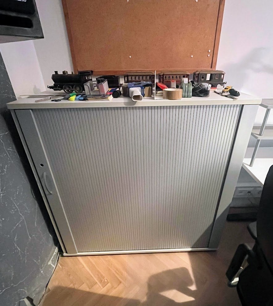 armoire de bureau porte coulissante, Enlèvement, Utilisé