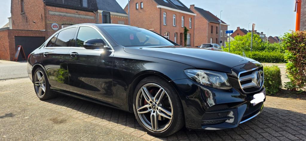 Mercedes-Benz E 220 d à vendre — Ensemble AMG — très bon éta, Autos, Cuir, Achat, Euro 6, Entretenue par le concessionnaire