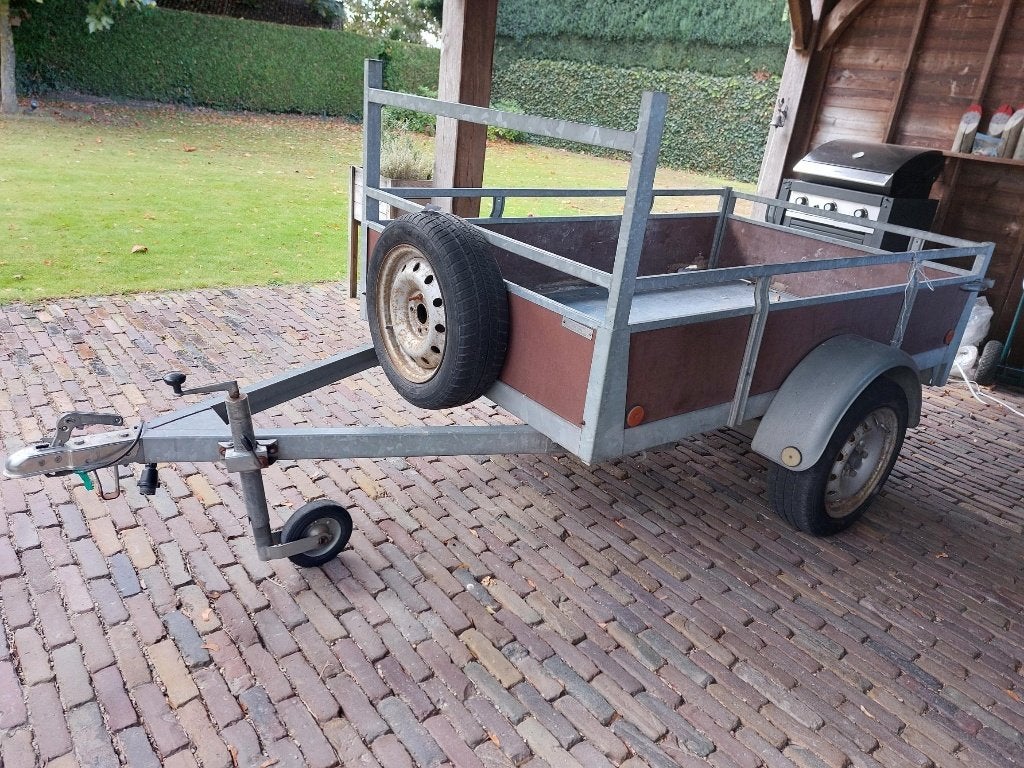 aanhangwagen, Enlèvement, Utilisé
