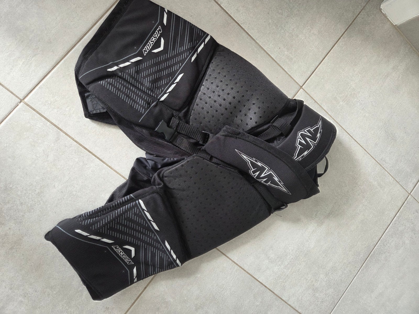 Inline hockey broek, Sport en Fitness, IJshockey, Ophalen