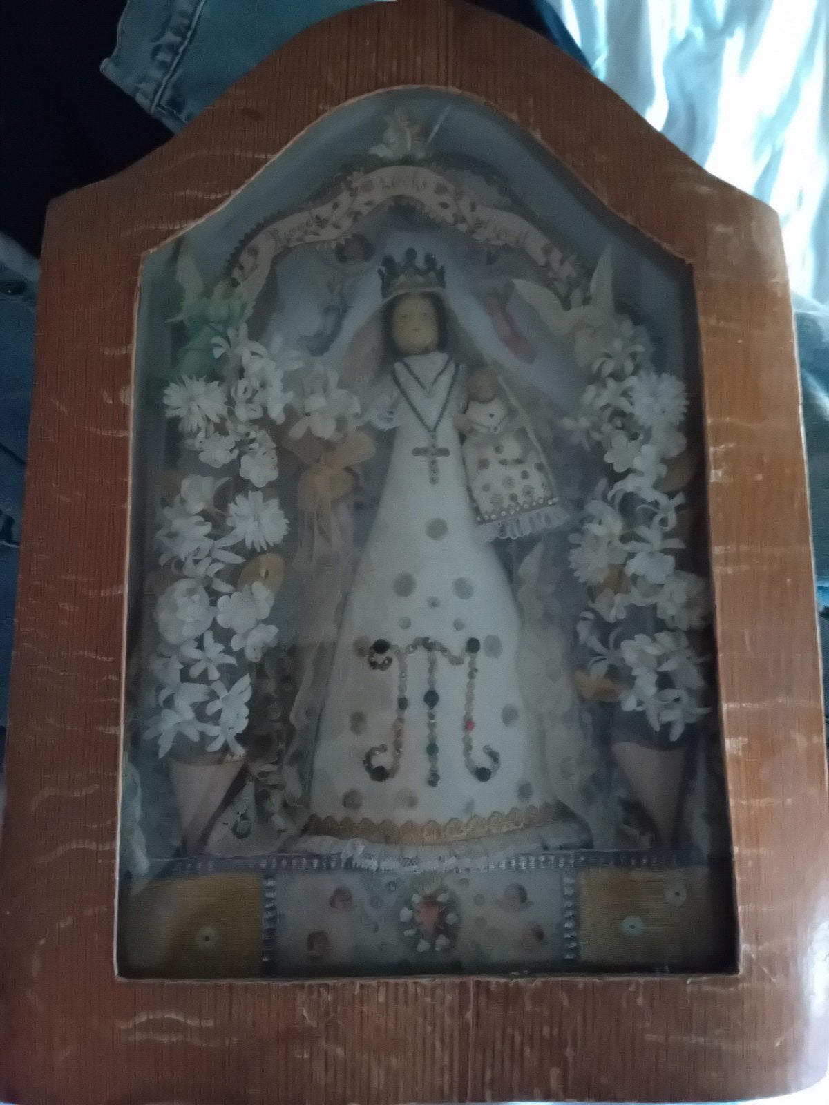 Mariabeeld in was, Ophalen