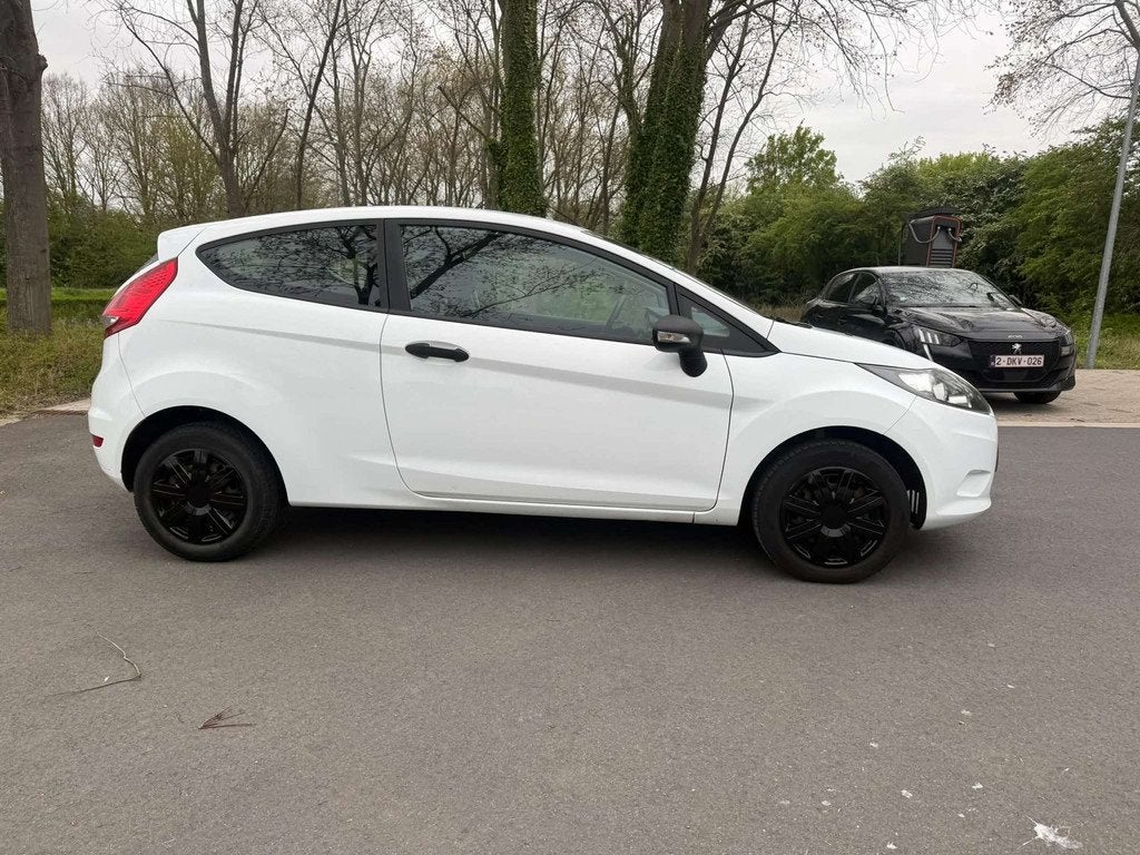 Ford Fiesta Fiesta 1.25i Trend / GROOT ONDERHOUD OK/ IDEALE, Euro 5, Entreprise, Boîte manuelle, 44 kW