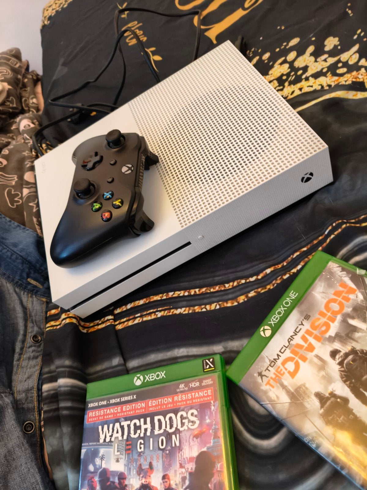 Xbox one s + accessoires, Games en Spelcomputers, Spelcomputers | Xbox One, Xbox One