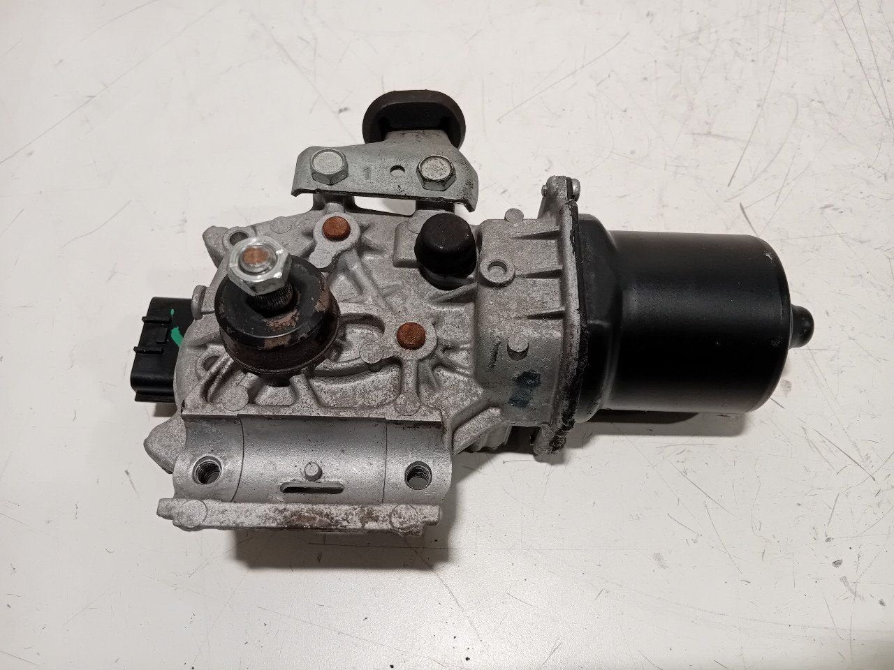 Ruitenwissermotor voor Renault Captur, Onderdelen@venauto.nl, Van der Ven Autorecycling B.V., Gebruikt, Ettenseweg 76, 4706 PB Roosendaal, The Netherlands