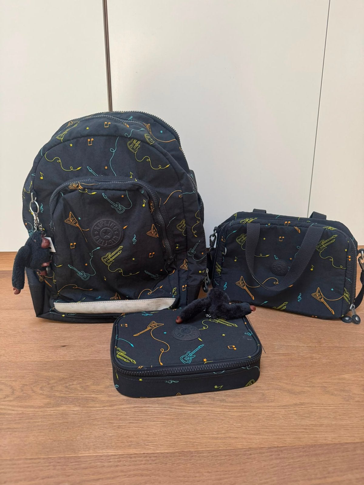 Cartable kipling + plumier + sac isotherme, Enlèvement, Comme neuf, Sac à dos