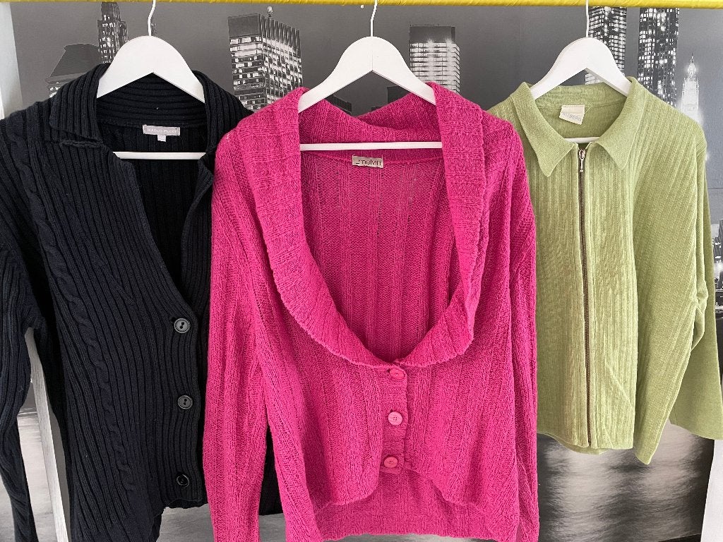 roze pull cardigan wol merk Melvin - L - 2 pulls GRATIS, Taille 42/44 (L), Rose, Melvin, Porté