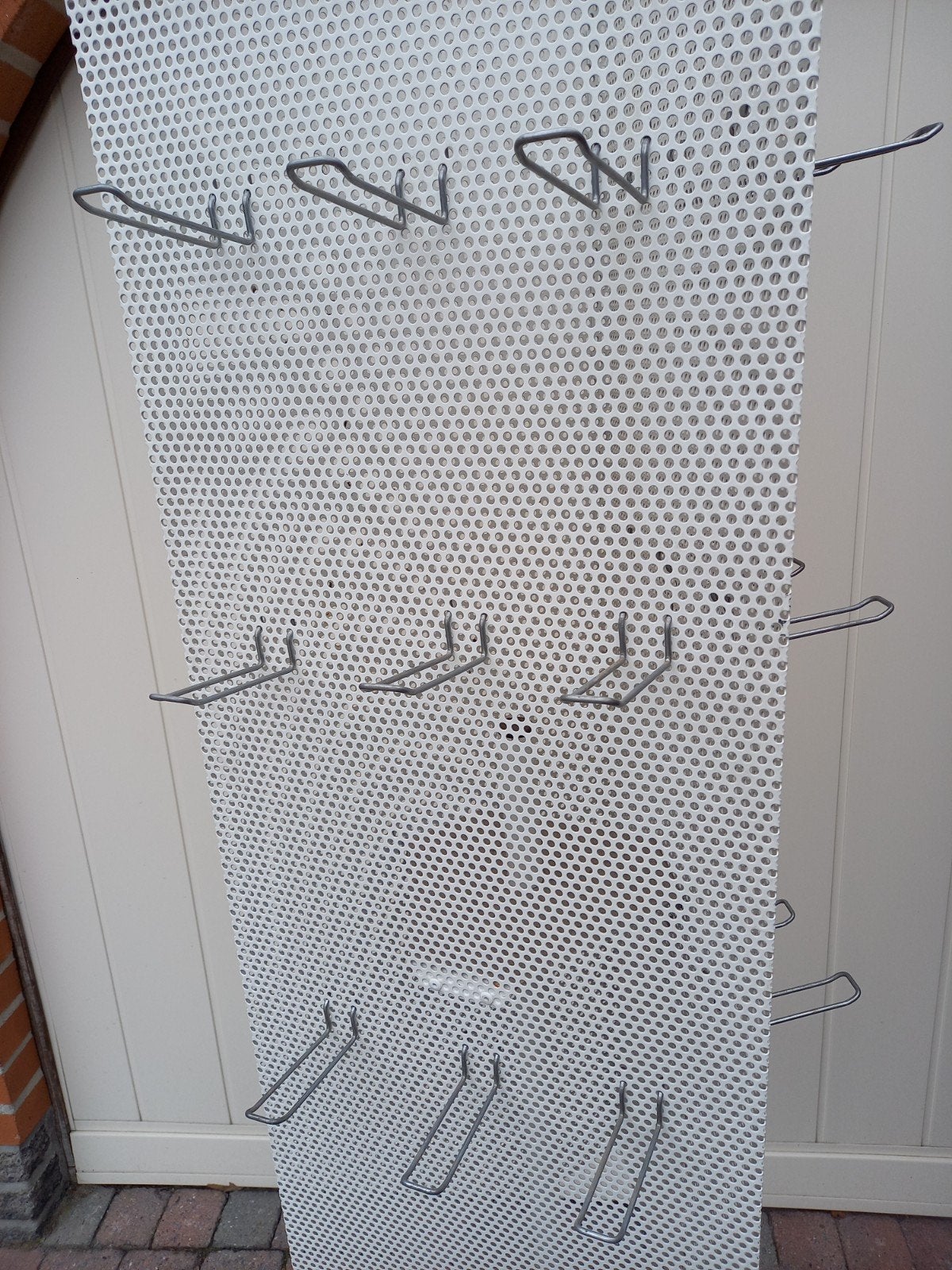 Draaidisplay met haken, Ophalen