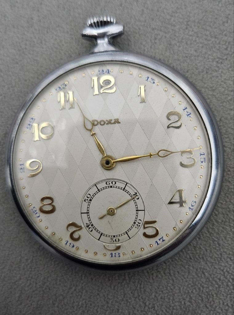 Montre DOXA Art Déco Cadran Harlequin État de Marche, Antiquités & Art, Enlèvement