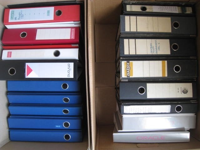 32 stuks A4 klasseurs, ordners, ringmappen, goede saat !!, Zakelijke goederen, Kantoor en Winkelinrichting | Kantoorartikelen