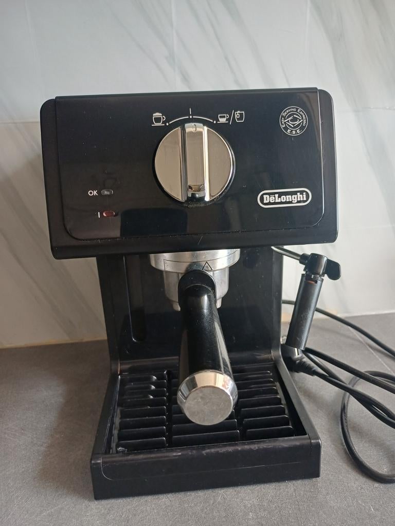 Machine à café espresso delonghi, Ophalen