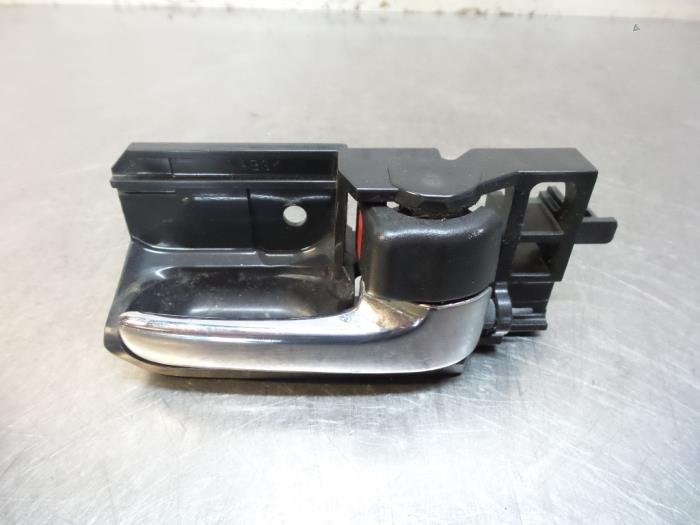 Poignée portière 4portes avant droite d'un Daihatsu Sirion, Daihatsu, -, 3 mois de garantie, Utilisé