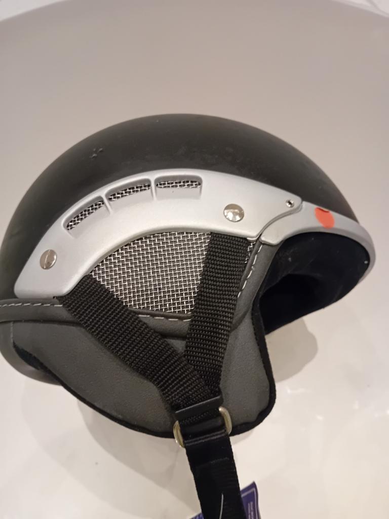Casques momo design tailles xxs