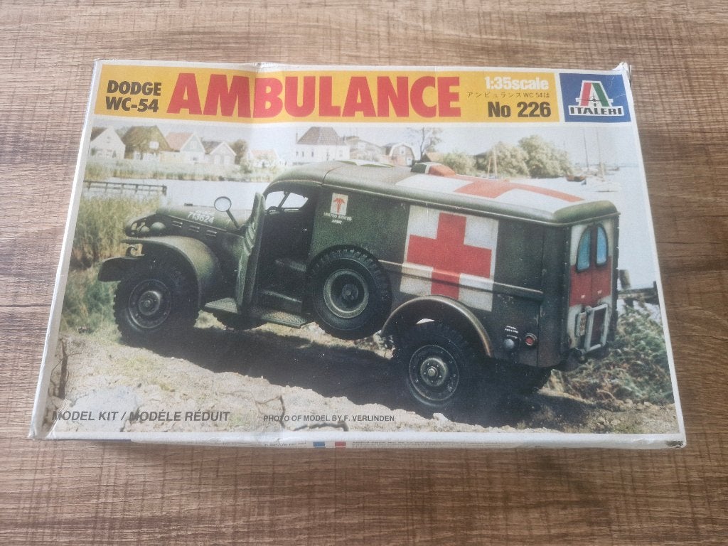Italeri 1/35 Dodge WC 54 Ambulance, 1:32 tot 1:50, Ophalen of Verzenden, Zo goed als nieuw, Italeri