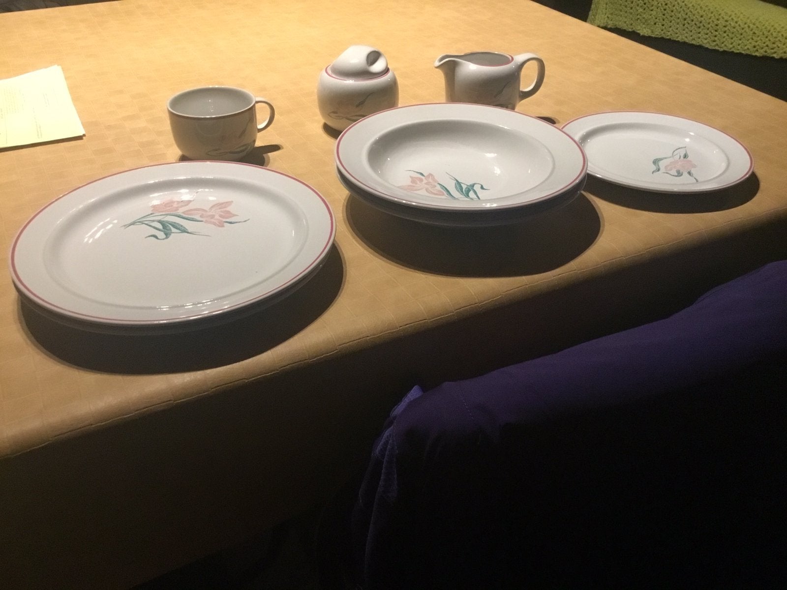 Eetservies plus koffie servies, Ophalen, Gebruikt, Kop(pen) en/of Schotel(s)