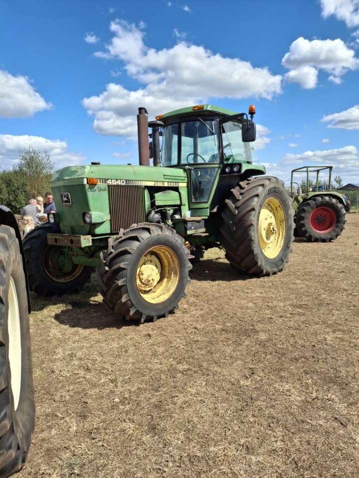 Johndeere 4640, Enlèvement, Oldtimer/Ancêtre, Plus de 160 ch, John Deere