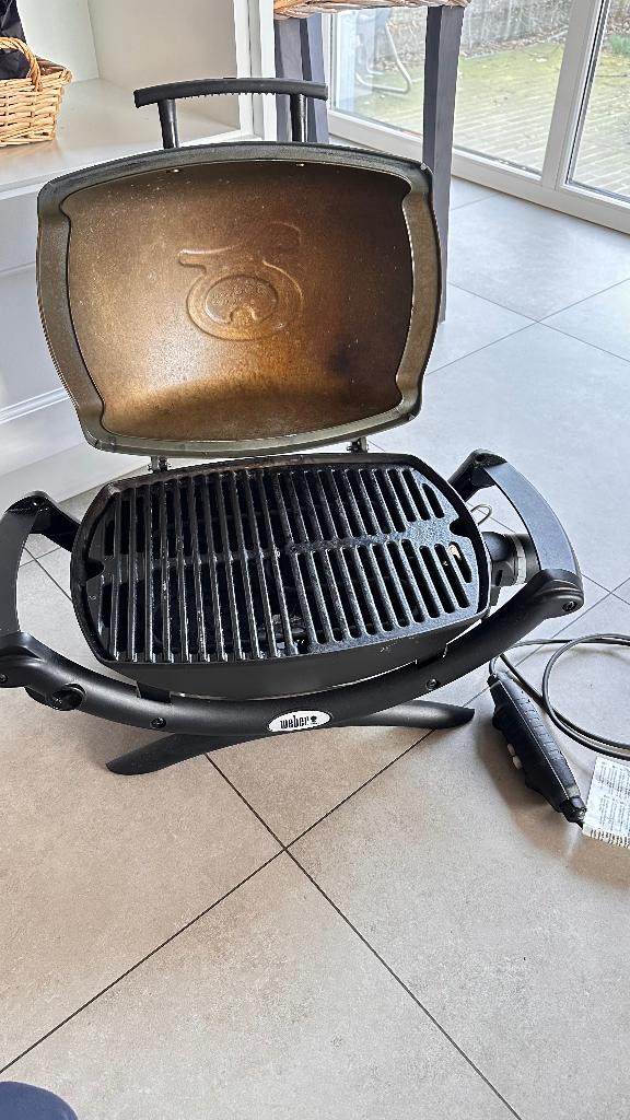Elektrische barbecue weber, Enlèvement, Utilisé, Weber