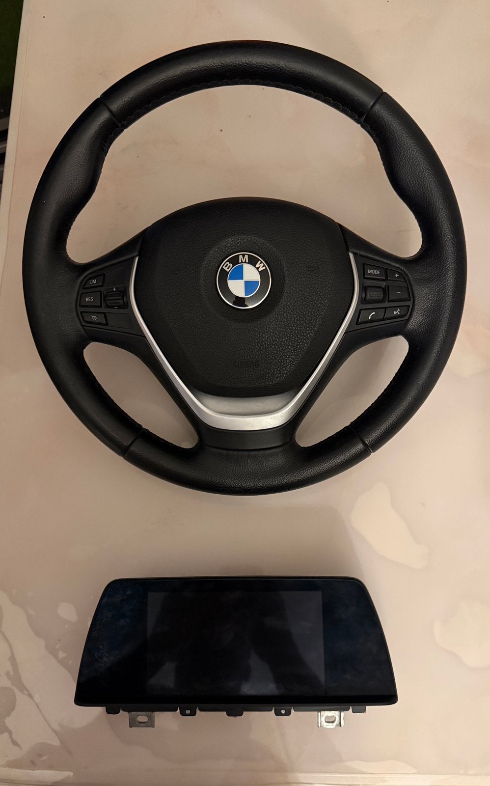 BMW 3 f30 f31 STUUR MET AIRBAG + scherm, Ophalen of Verzenden, BMW
