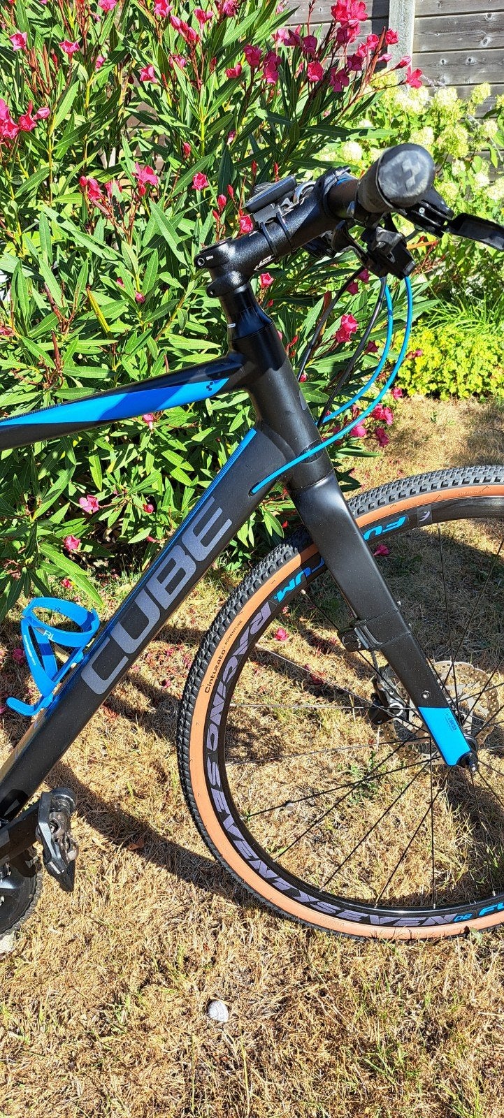 Cube road/ race/ gravel., Ophalen