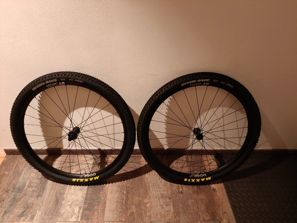 Dt Swiss x1900 wielset, Fietsen en Brommers, DT Swiss, Zo goed als nieuw, Aluminium, Mountainbike