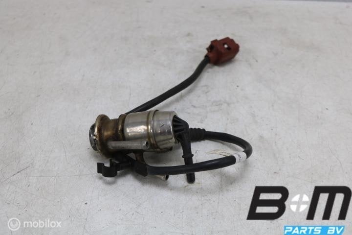 Verstuiver voor reductiemiddel VW Polo 2G 8K0973702A, Gebruikt