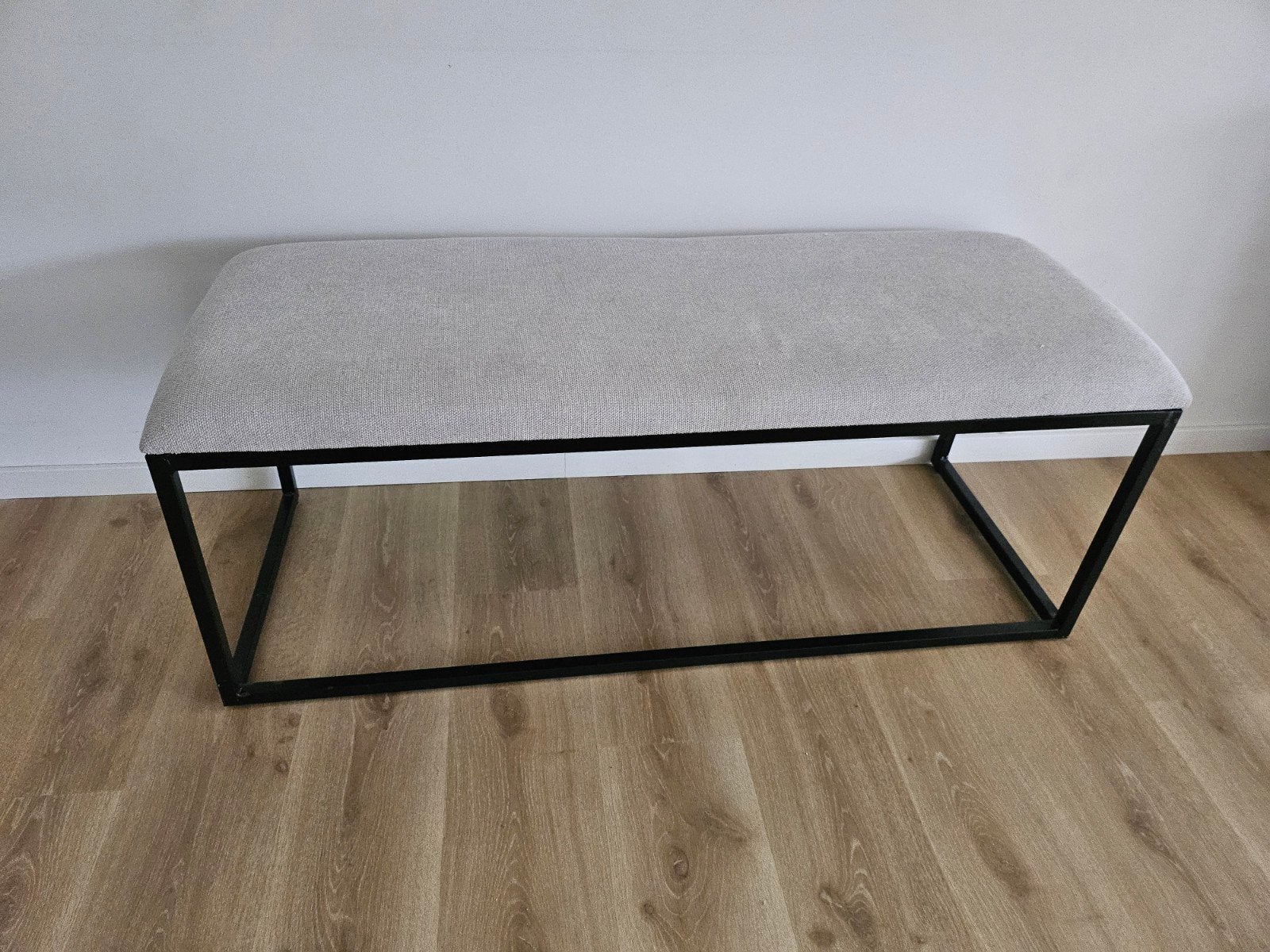 Banquette casa beige gris pied métal noir comme neuve, Enlèvement, Métal