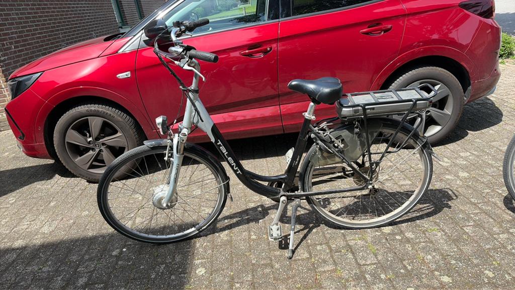 Elechtrische talent fiets in top staat, Vélos & Vélomoteurs, Vélos électriques, Enlèvement, Comme neuf