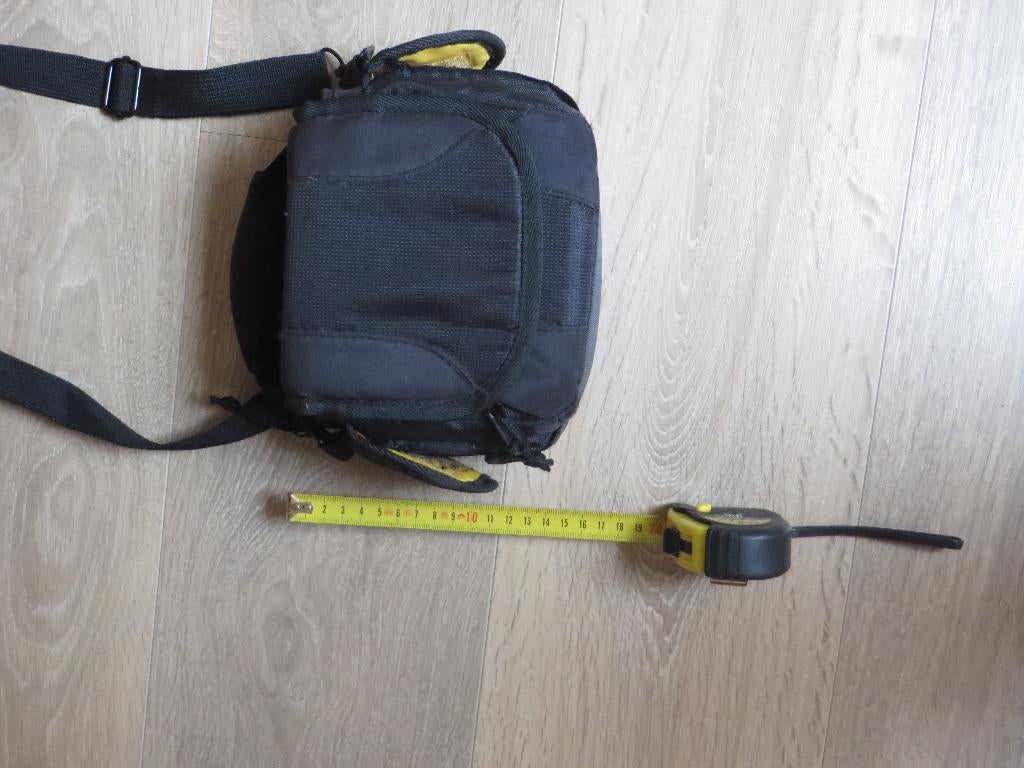 Sac photo noir avec différentes options de rangement, TV, Hi-fi & Vidéo, Photo | Sacs pour appareil, Enlèvement ou Envoi, Neuf