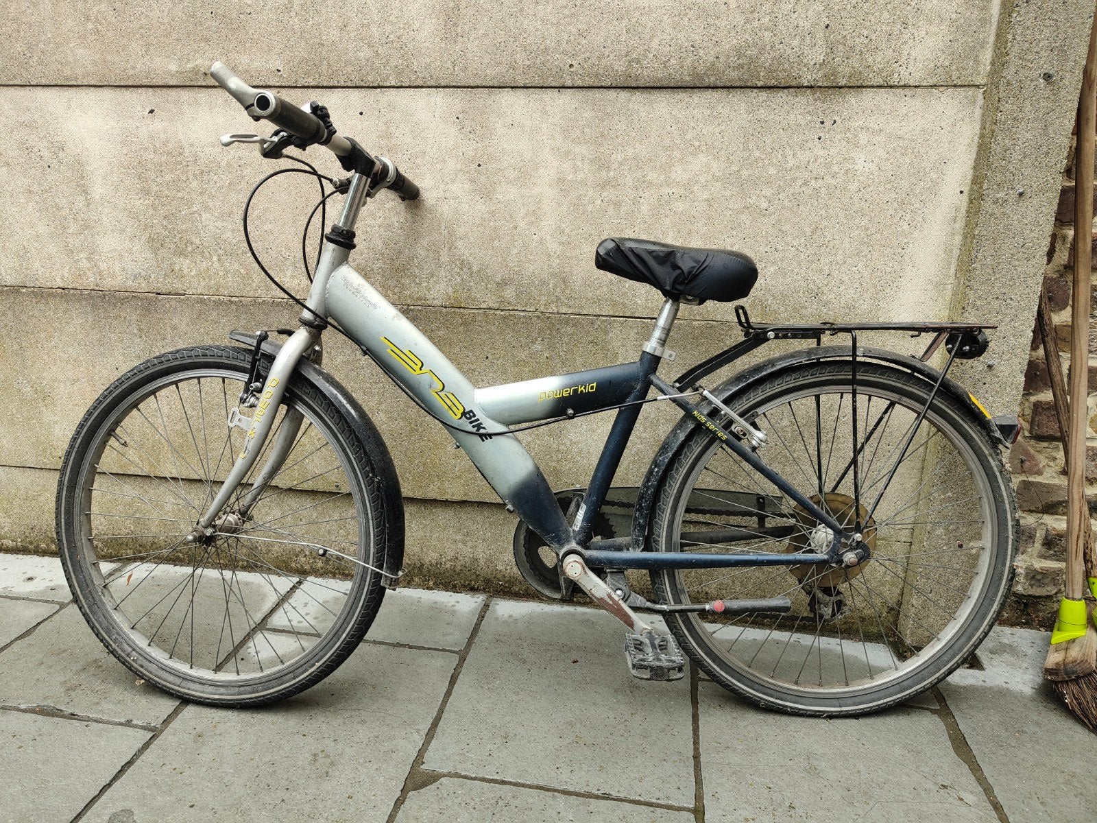 kinderfiets, Ophalen