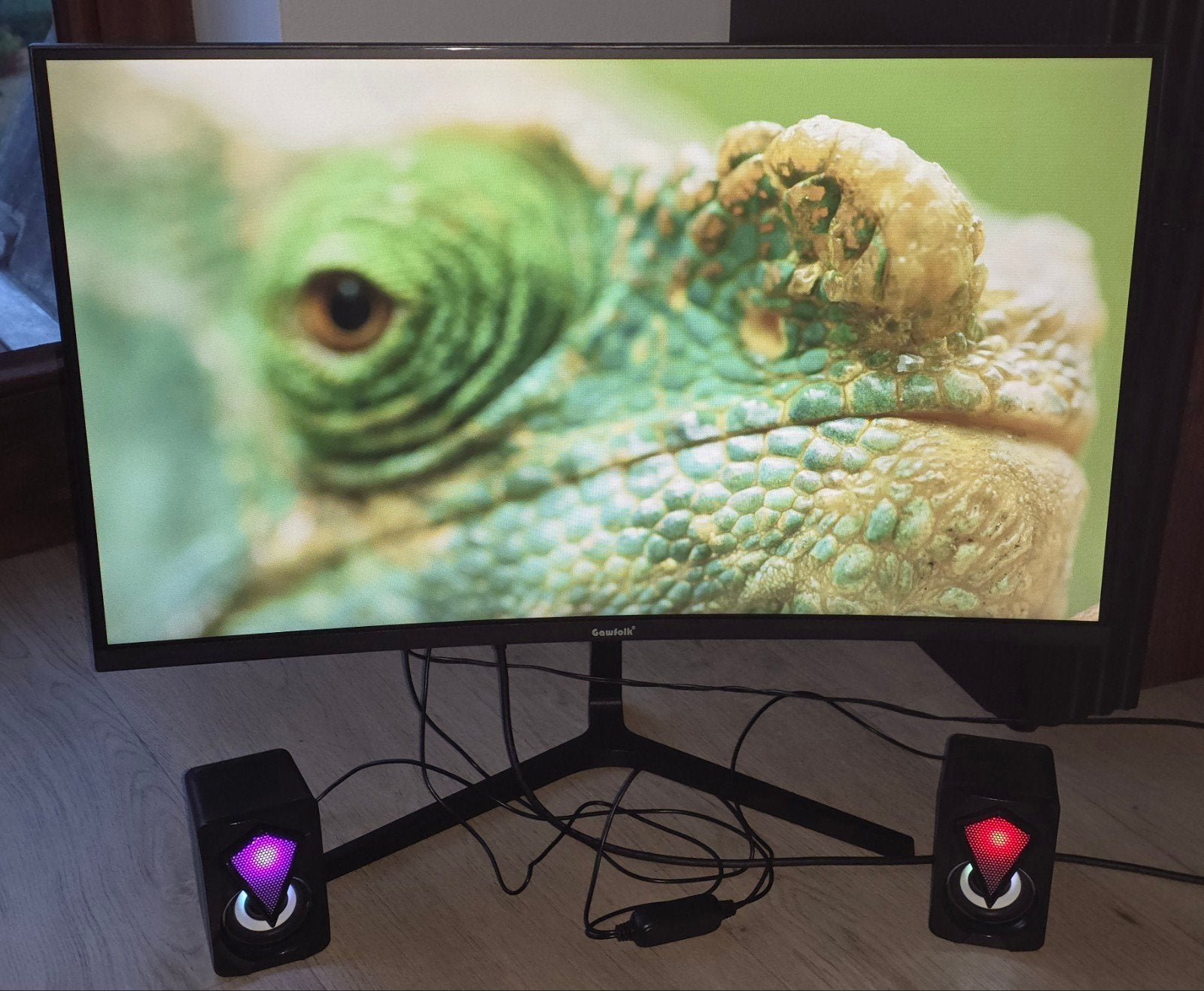 27" gebogen beeldscherm Gawfolk GF270K, Computers en Software, Ophalen