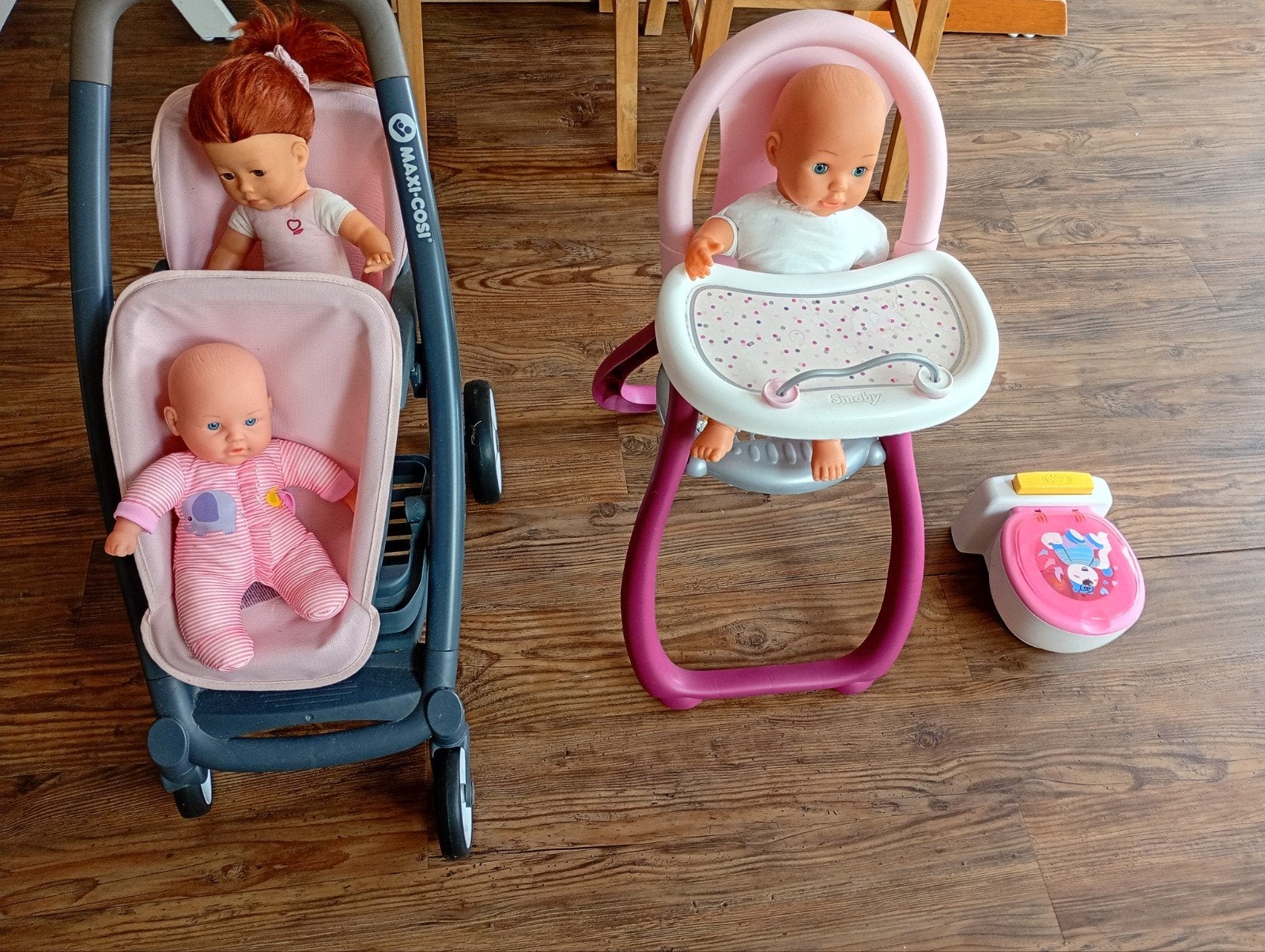 Vends LOT de 3 poupées et accessoires, Enlèvement, Utilisé, Autres types